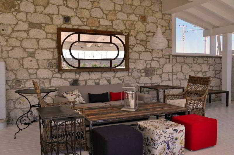 Luce Design Hotel - Special Category Алачати Экстерьер фото